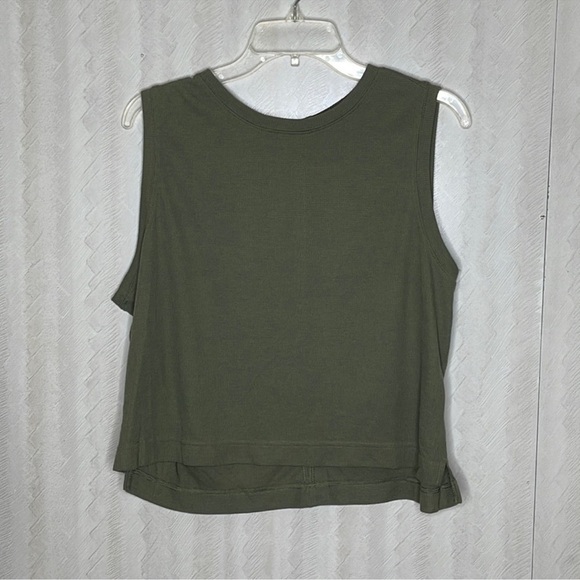 ❤️ 🆕 ALL IN MOTION Women's Cropped Active Tank Top Size XXL - Picture 3 of 5